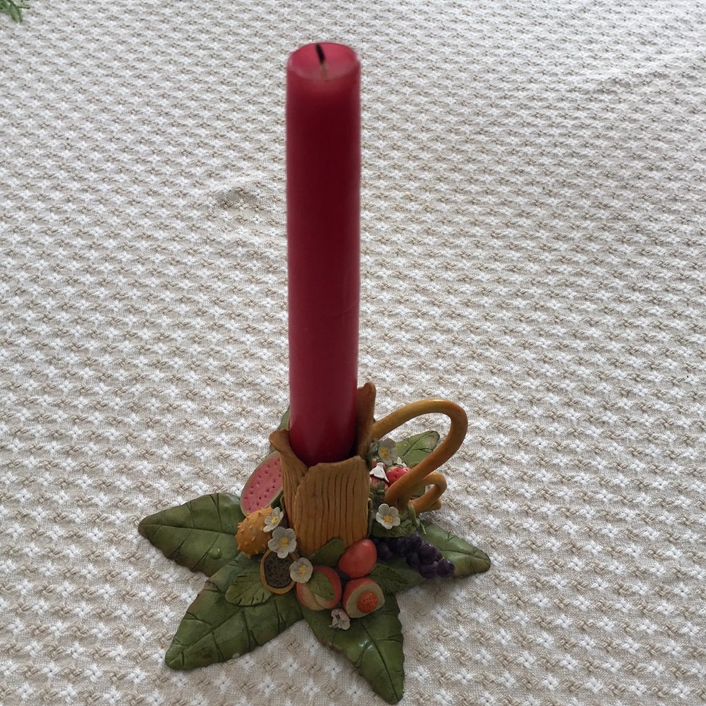 Candle holder